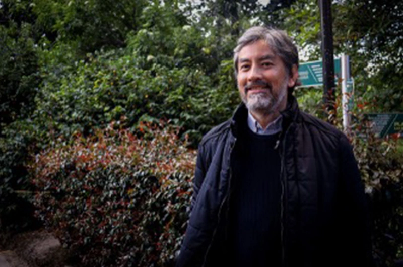 Profesor José Andrés Rueda Montaño de la Universidad de América