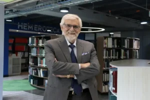 Roberto Aguilera, egresado de Ingeniería de Petróleos de la Universidad de América.